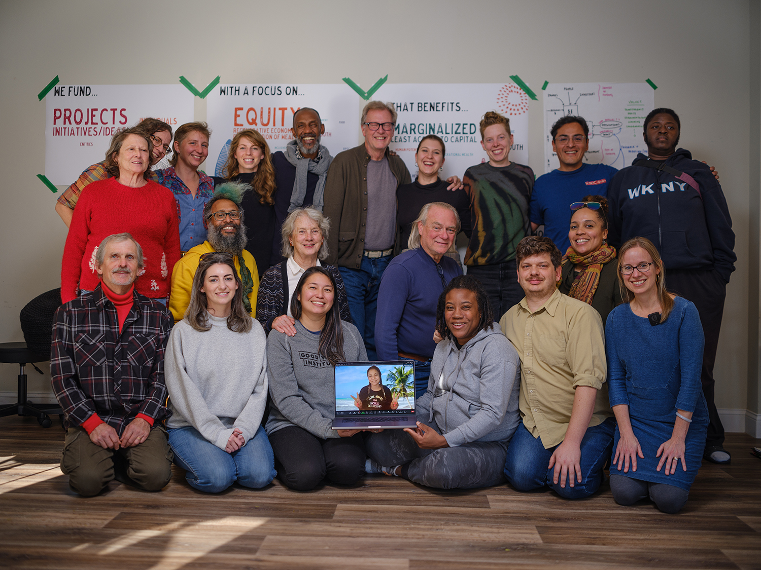 Full group (under Community Fund Design Program)_web